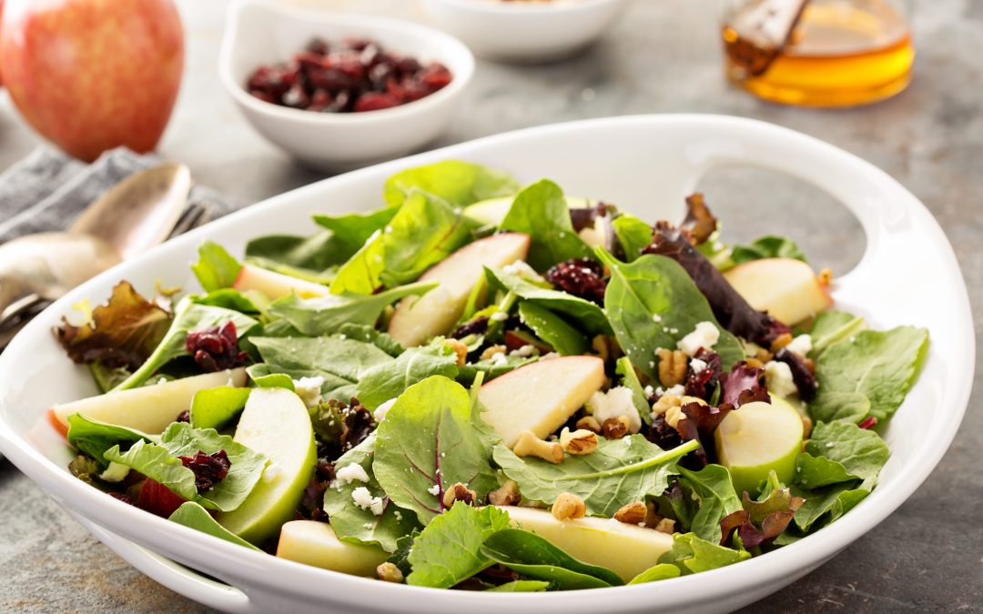 Spinach Salad with Apples