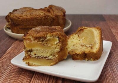Jewish APple Cake Cut