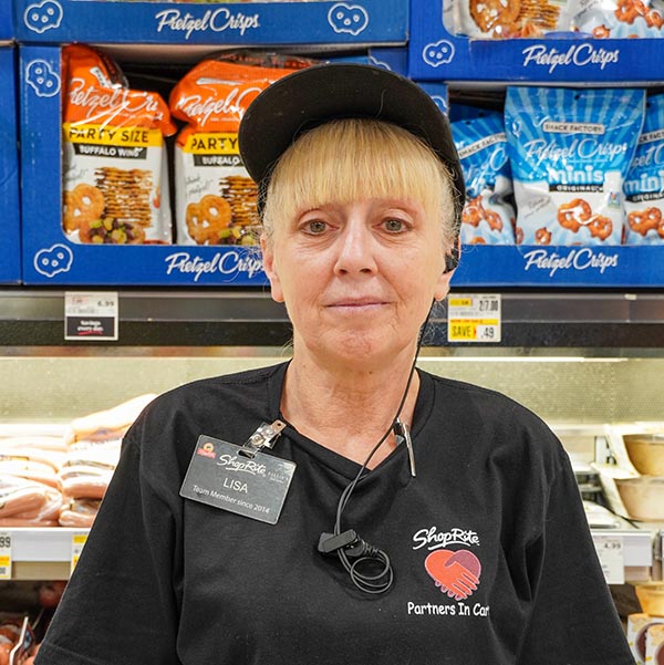 Lisa Anderson – Deli Manager 