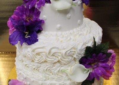 Purple Flower Weddding Cake