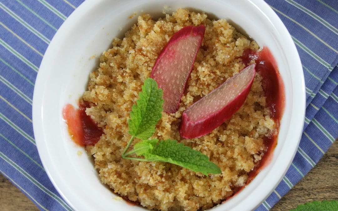 Rhubarb Crisp
