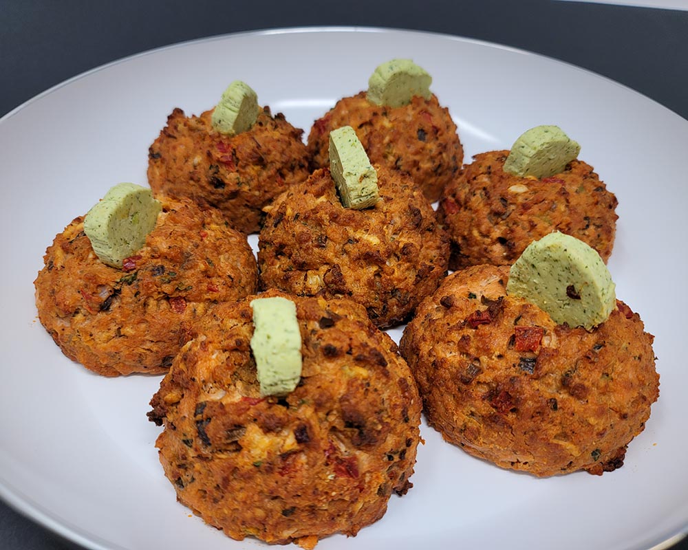 Salmon Cakes with Lemon Herb Butter Sauce