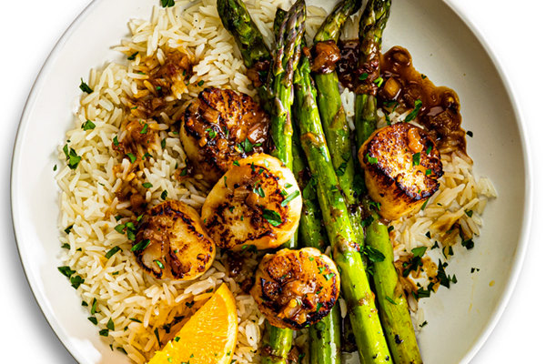 Sweet and Spicy Orange Scallops with Asparagus and Coconut Rice