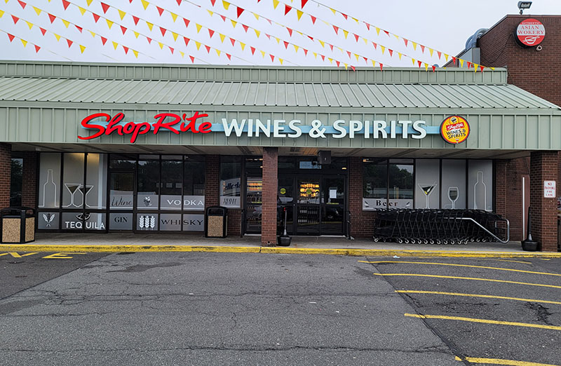 ShopRite Wine & Spirits of West Berlin Entrance